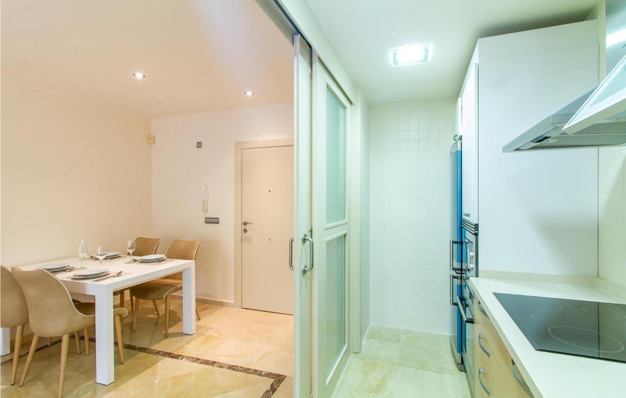 Lovely Apartment In Los Alcazares With Kitchen Exteriér fotografie